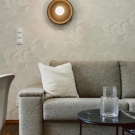 דירה Elegancki Od Dziedzinca, 60m2, Parking, Rynek 700 M *