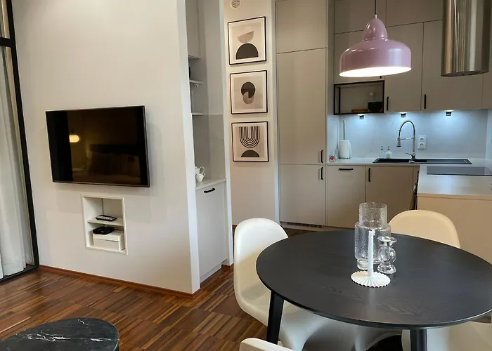 Elegancki Od Dziedzinca, 60m2, Parking, Rynek 700 M דירה