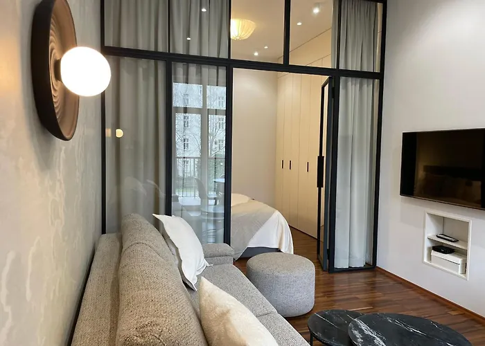 דירה Elegancki Od Dziedzinca, 60m2, Parking, Rynek 700 M *