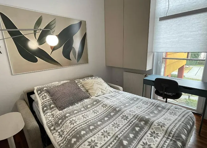 Elegancki Od Dziedzinca, 60m2, Parking, Rynek 700 M * ורוצלב