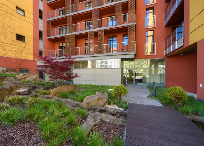 Elegancki Od Dziedzinca, 60m2, Parking, Rynek 700 M