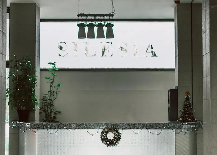 Elegancki Od Dziedzinca, 60m2, Parking, Rynek 700 M * ורוצלב