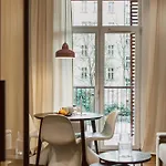 Apartment Elegancki Od Dziedzinca, 60m2, Parking, Rynek 700 M *
