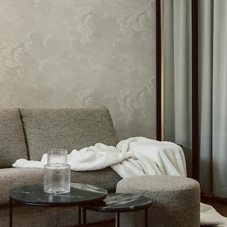 Апартаменты Elegancki Od Dziedzinca, 60m2, Parking, Rynek 700 M *