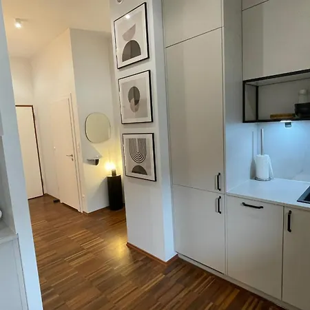Διαμέρισμα Elegancki Od Dziedzinca, 60m2, Parking, Rynek 700 M
